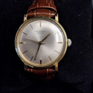 Montre Universal Genève